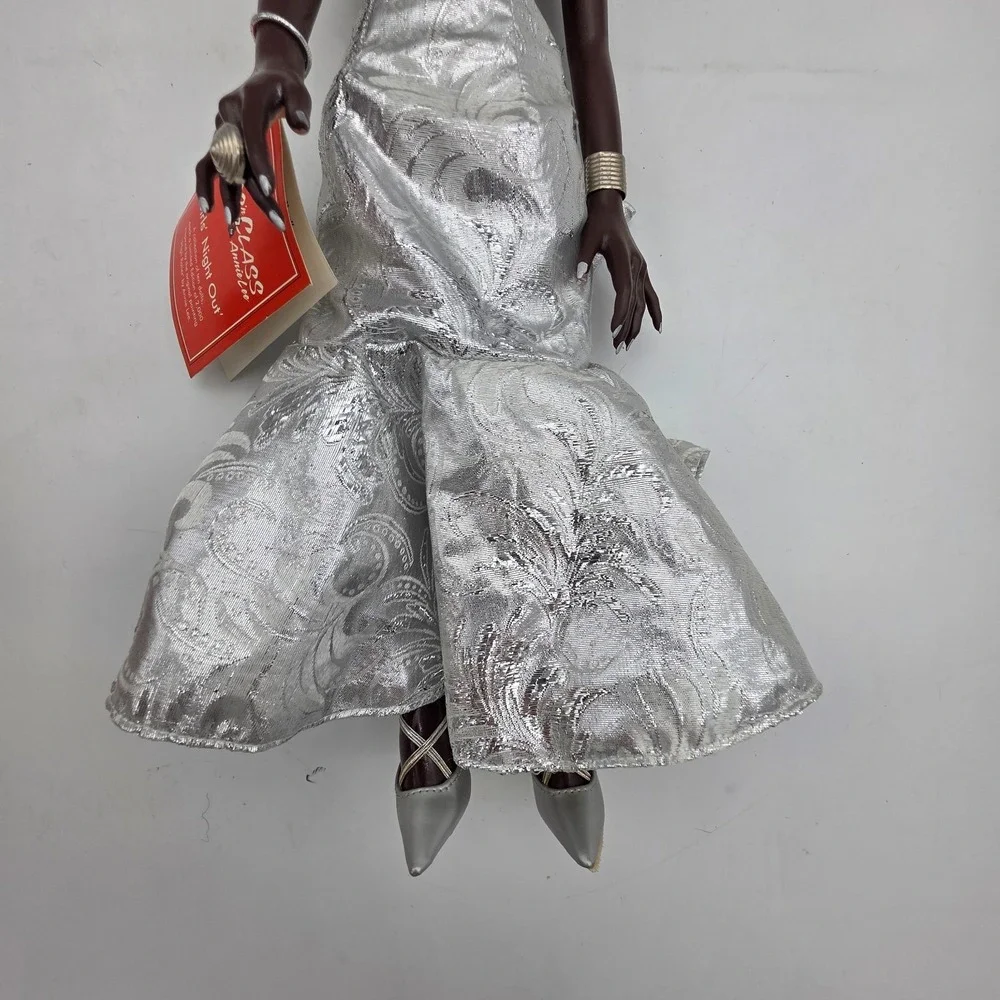 Annie Lee Sass n' Class Silver Collectible Girls Night Out Fashion Doll #6409